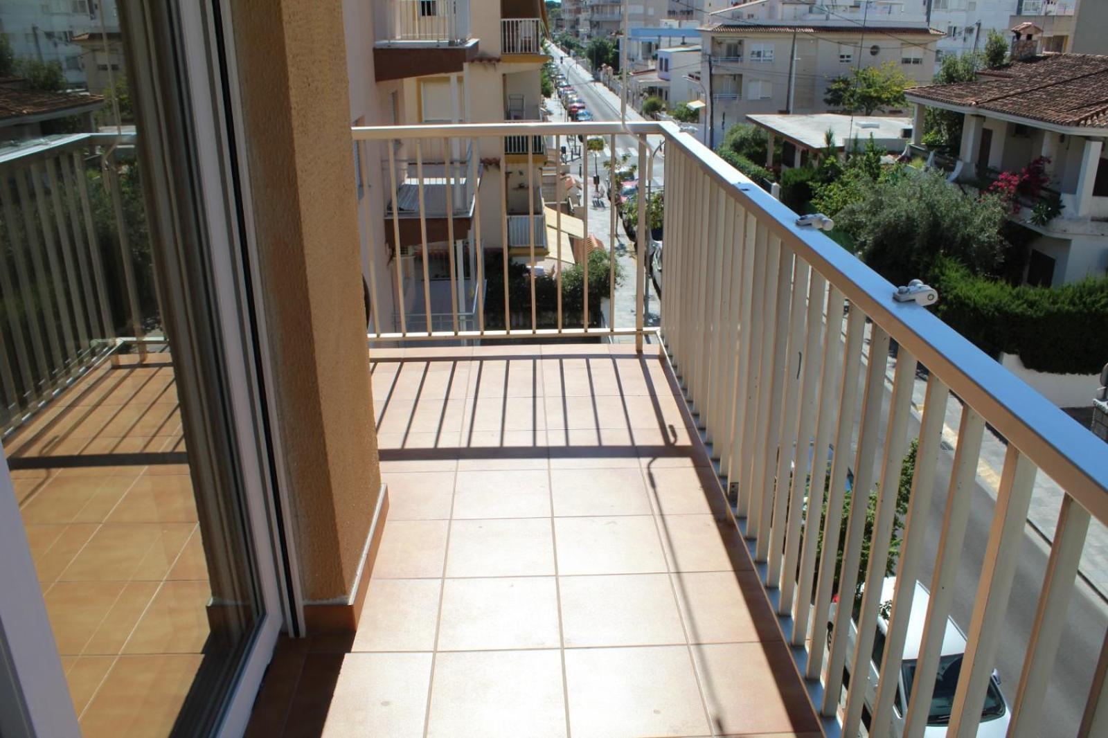 Baleares III Apartamento A 100 Metros De La Arena Playa de Gandía Exterior foto