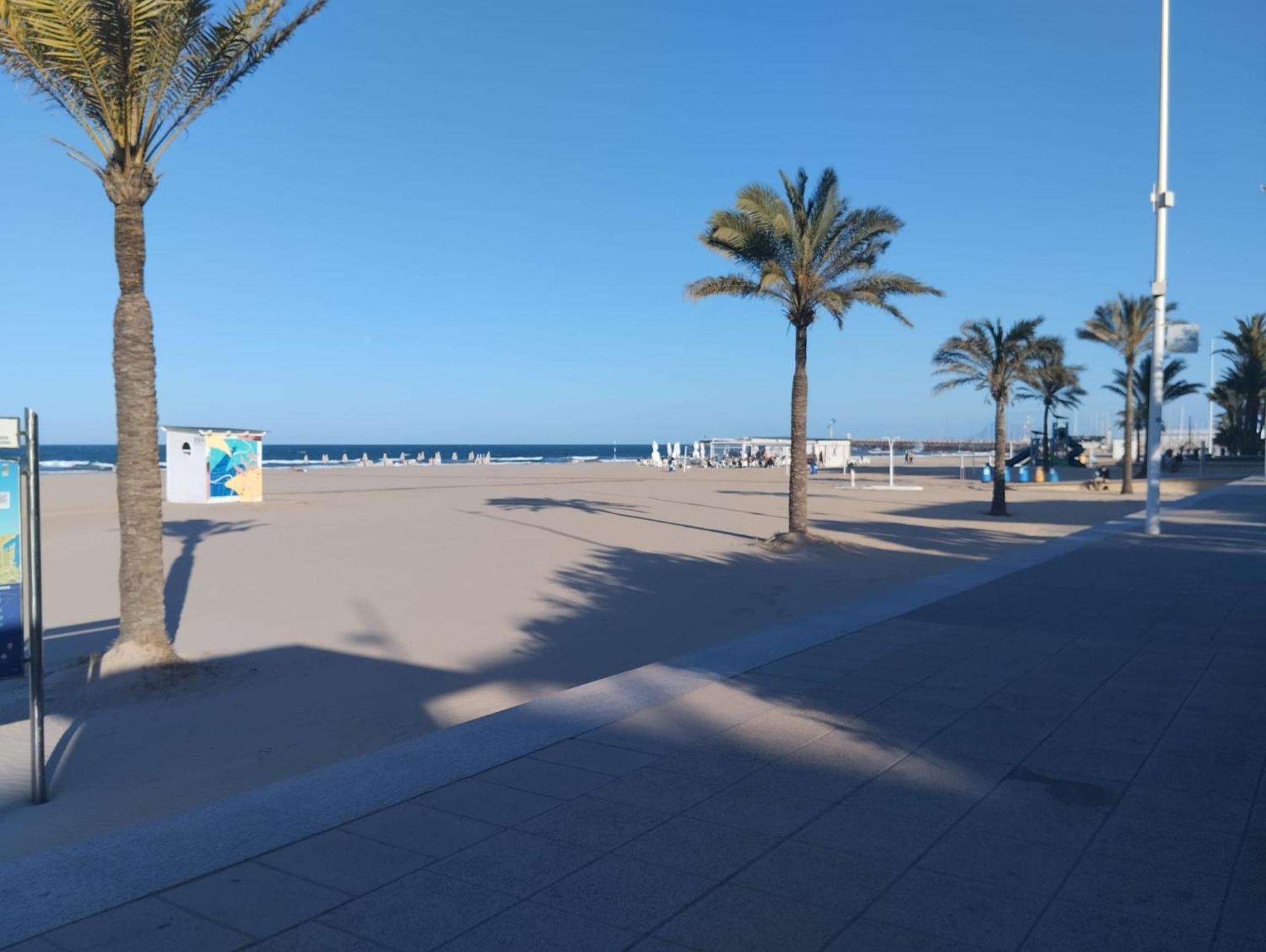 Baleares III Apartamento A 100 Metros De La Arena Playa de Gandía Exterior foto
