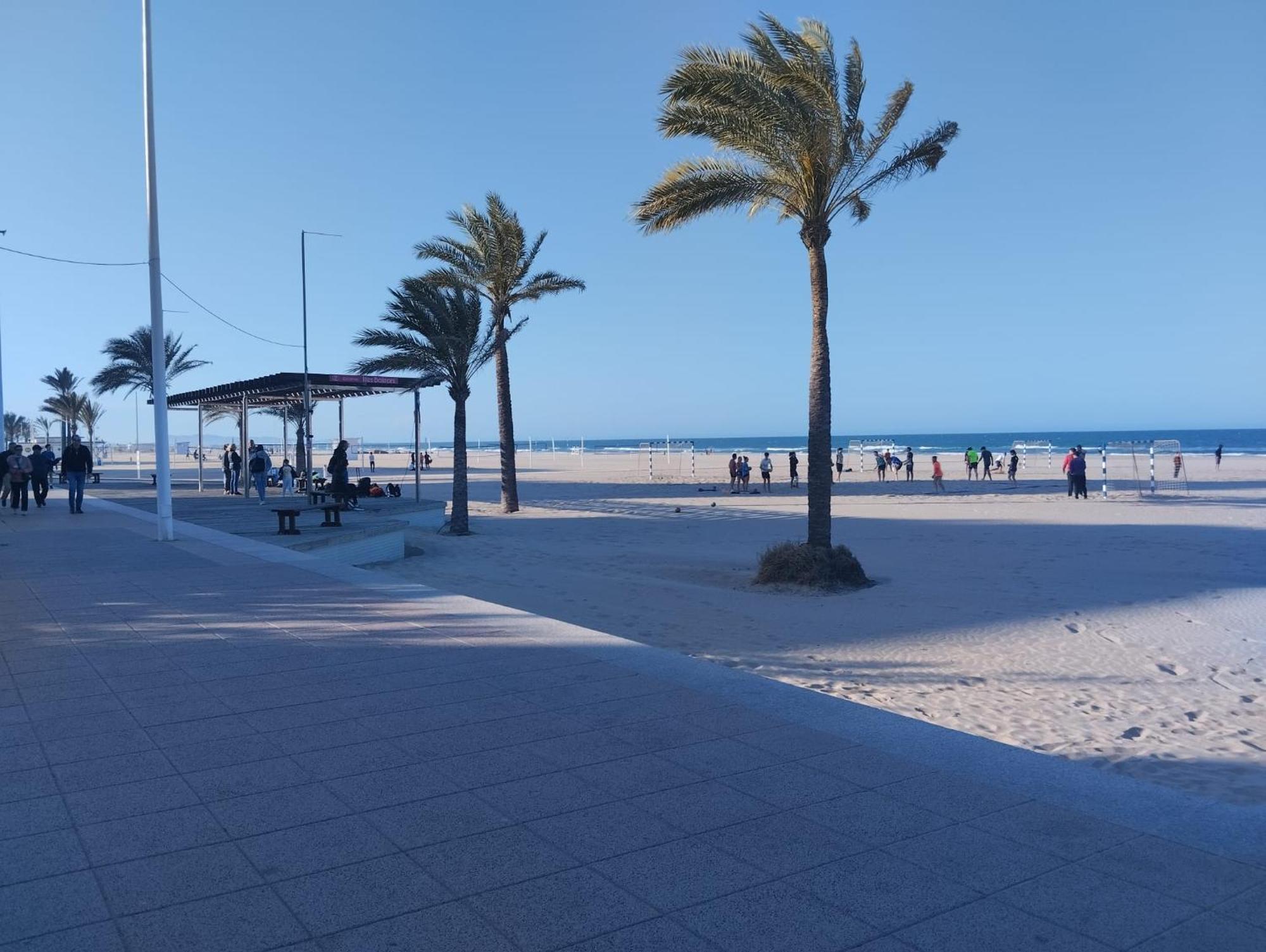 Baleares III Apartamento A 100 Metros De La Arena Playa de Gandía Exterior foto